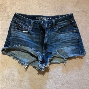 Cut off shorts